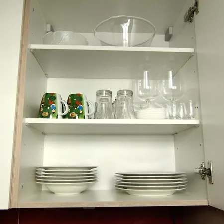 / Flat / Im Herzen Von Drezno