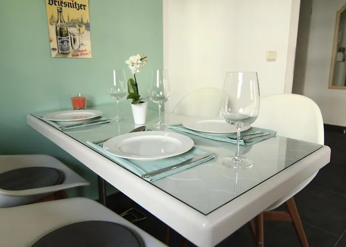 / Flat / Im Herzen Von Апартаменты Дрезден