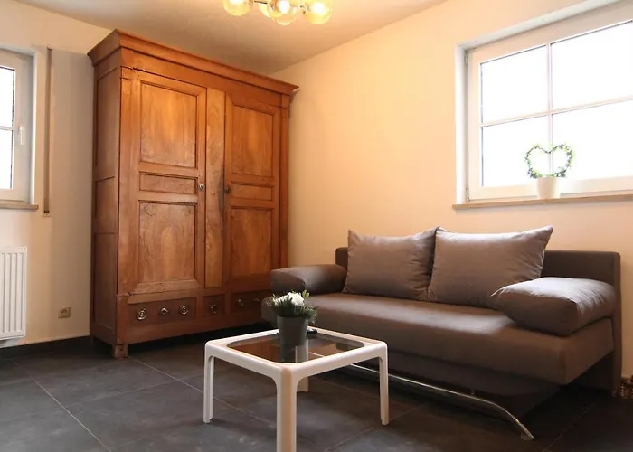 / Flat / Im Herzen Von Dresda