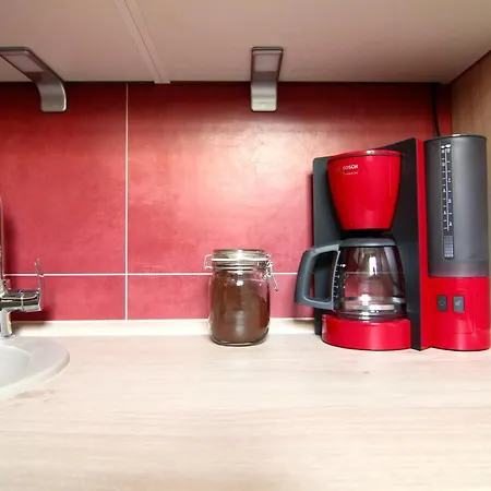 / Flat / Im Herzen Von * Dresden